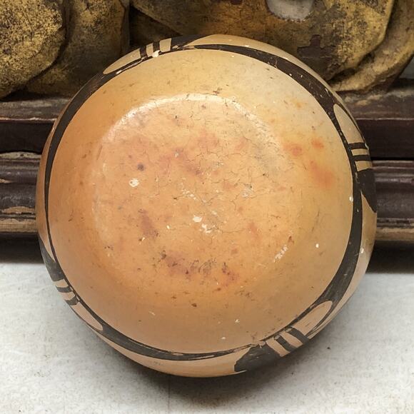 Vintage HOPI Small Bowl Native American Indian Pottery - Picture 10 of 10